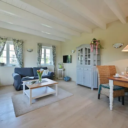Apartamento - 1 *